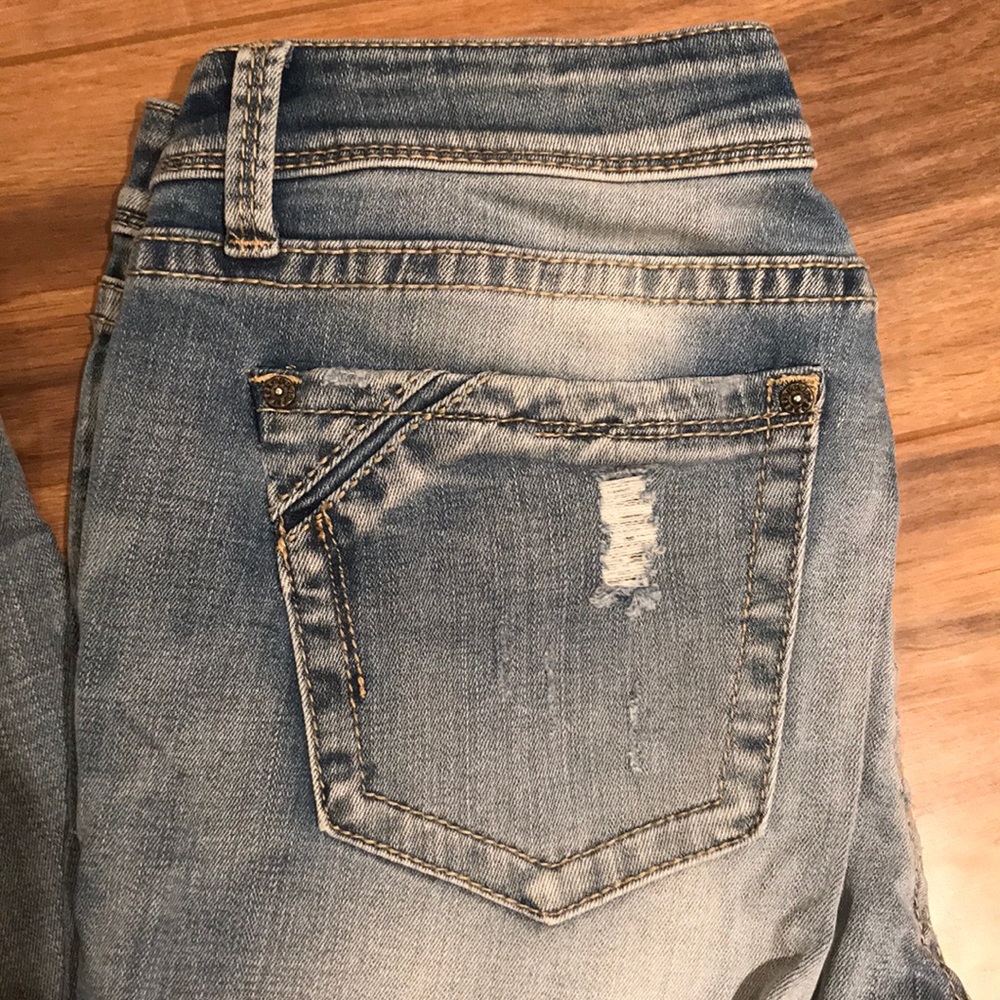 Black by Buckle Skinny Jeans 29x34 Light Wash